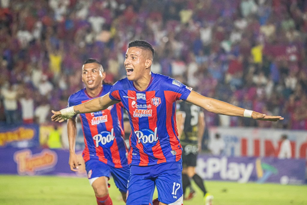 ¡Unión Magdalena arrasa 4-0 a Llaneros y está a una victoria de volver a la&nbsp;‘A’